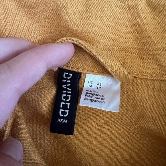 Divided H&M Women’s Mustard Jacket - Picture 4 of 5